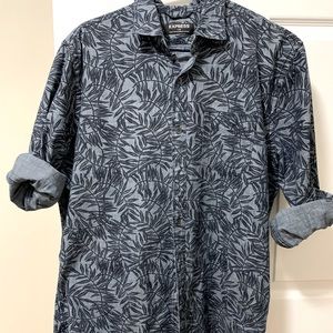 Men’s Express Button Down
